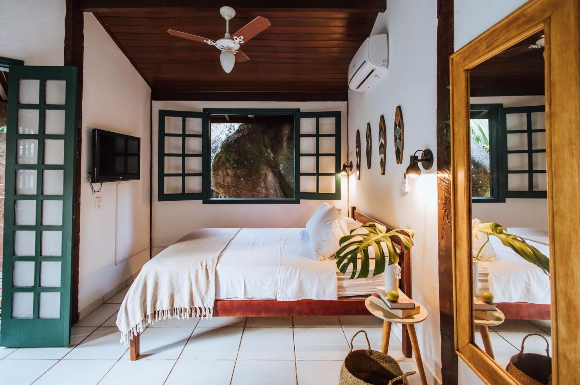 Pousada Vila Das Pedras Ilhabela Extérieur photo